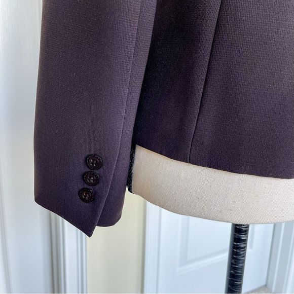 Tabari Size 2P Brown Leather Trim Three Button Suit Jacket with Front Pockets - Picture 12 of 13